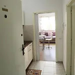 דירה App Karla